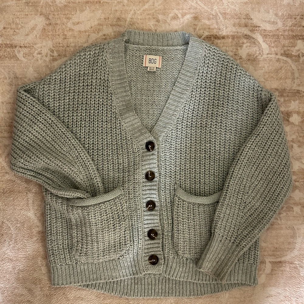 urban sweater